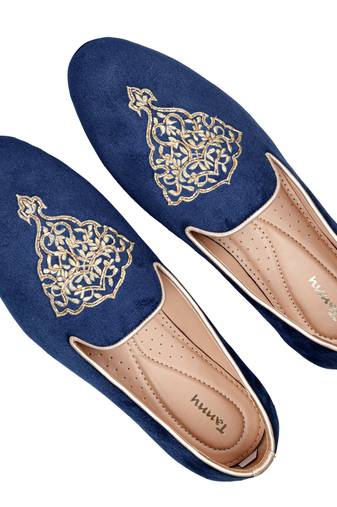 Tanny shoes men's velvet material zari embroidery blue slip on jutti