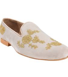 Tanny shoes men's velvet material all over embroidery off white slip on jutti