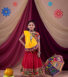 Banjara india girls kutch work embroidered lehenga choli set with dupatta (cc1-wild) - red
