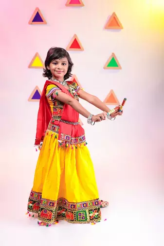 Banjara india girls kutch work embroideyellow lehenga choli set with dupatta (cc1-wild) - yellow