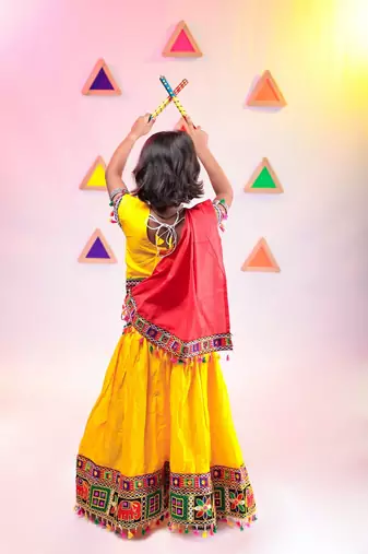 Banjara india girls kutch work embroideyellow lehenga choli set with dupatta (cc1-wild) - yellow