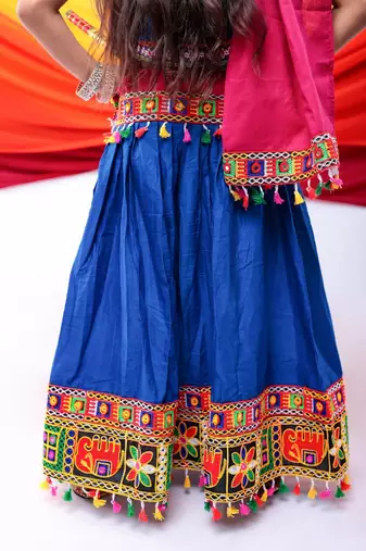 Banjara india girls kutch work embroideblue lehenga choli set with dupatta (cc1-wild) - blue