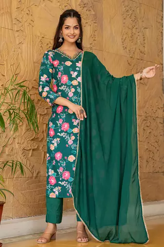 women green rayon blend floral printed straight kurta trousers with dupatta