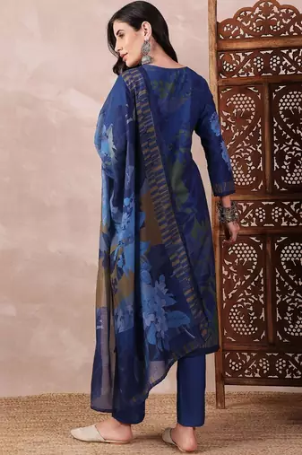 women blue rayon blend floral printed straight kurta trouser with dupatta
