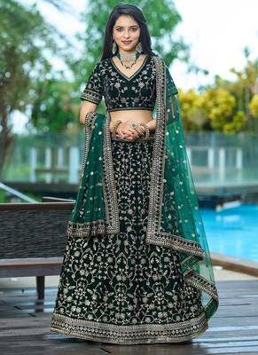 Designer Bollywood Style Wedding Lehenga Choli 1