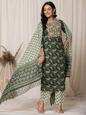  green paisley pure cotton straight kurta and trouser with dupatta set 2