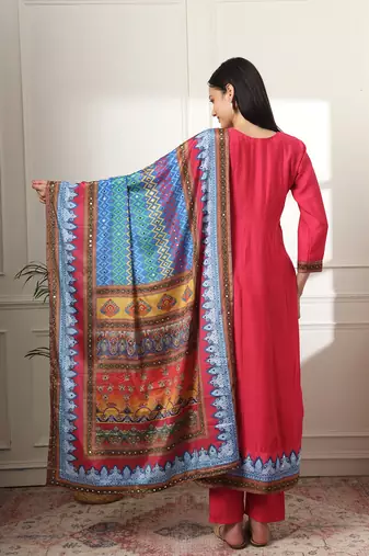  pink anarkali silk blend kurta set with pant and dupatta with cotton lining