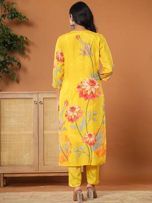  mustardmuslin hand embroidery v-neck kurta dupatta pant set 3