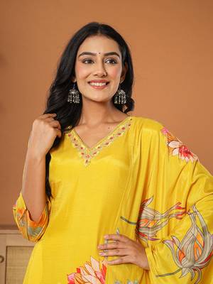  mustardmuslin hand embroidery v-neck kurta dupatta pant set 5