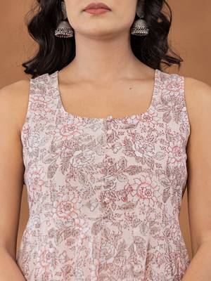 peach cotton anarkali square neck kurta dupatta set 4