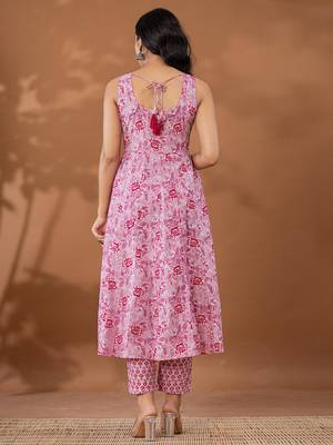  purple cotton anarkali square neck kurta dupatta set 3