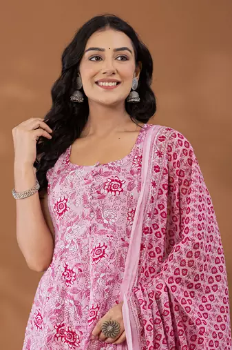  purple cotton anarkali square neck kurta dupatta set