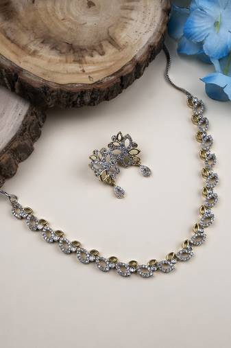 Silver gold plating sleek ad necklace set
