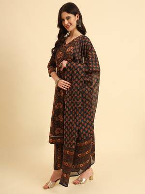  navy blue pure cotton floral,sequins worky kurta set with dupatta 2
