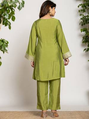  green silk suit set 3