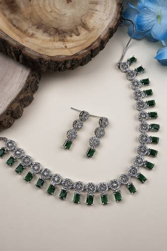 Silver plated green square stone jewelery set