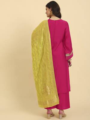  pink silk flared sleeves kurta with palazzo banarasi dupatta set 3