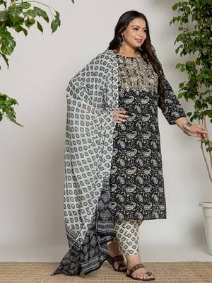  cotton black printed plus size kurta dupatta set 2