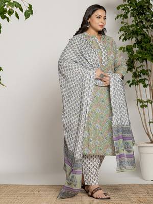  green cotton green pluse size kurta dupatta pant set 1