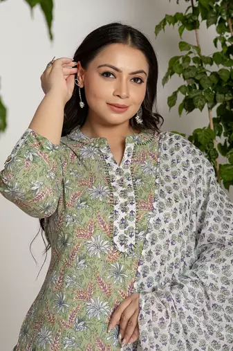  green cotton green pluse size kurta dupatta pant set