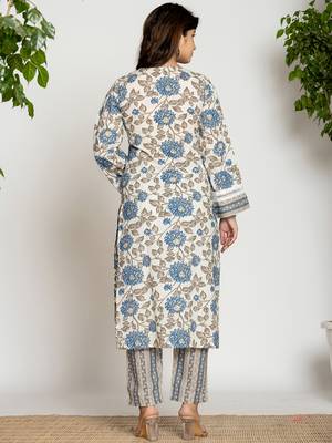  blue and off white cotton pakistani style kurta dupatta set 3