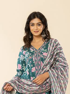  cotton green sequins work anarkali kurta dupatta set 5