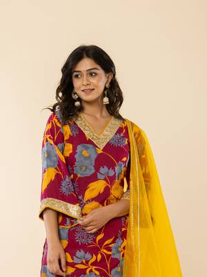  cotton burgundy kurta pant dupatta set 5
