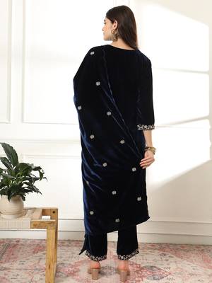  velvet navy blue kurta dupatta set with embroidery 3