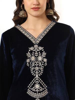  velvet navy blue kurta dupatta set with embroidery 4
