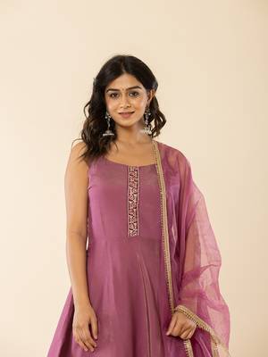  purple roman silk kurta dupatta set 5