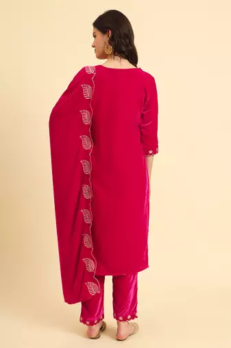 pink velvet kurta trouser and dupatta set with embroidery