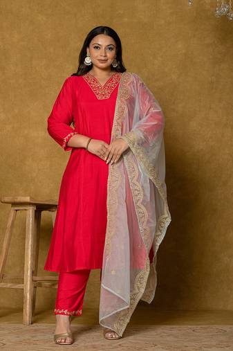  fuchsia silk embroidered plus size kurta dupatta set
