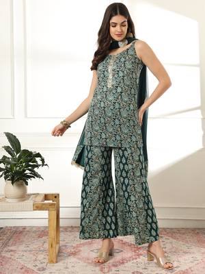  cotton green kurta palazzo set 5