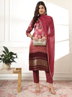  burgundy gajji silk kurta dupatta pant set 1