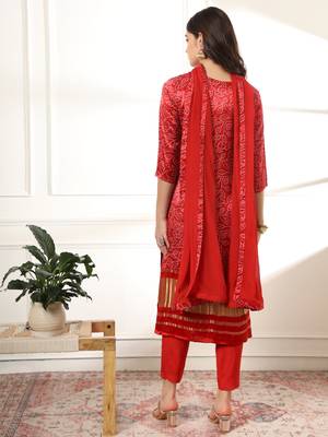  maroon gajji silk bandhani kurta dupatta pant set 3