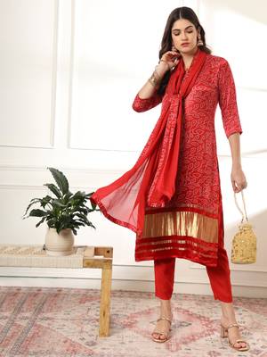  maroon gajji silk bandhani kurta dupatta pant set 5