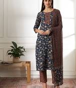  piping on yoke floral print blue cotton kurta set with dupatta set