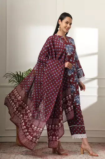  maroon pakistani cotton kurta dupatta set