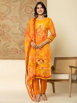  pure oragnza kurta set with pant and organza dupatta comes with cotton lining and intricate handwork 1