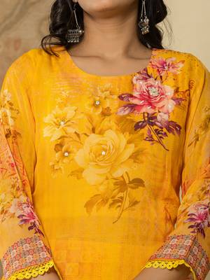  pure oragnza kurta set with pant and dupatta comes with cotton lining and intricate handwork 4