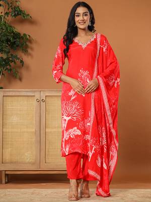  muslin red hand embroidery kurta dupatta pant set 1