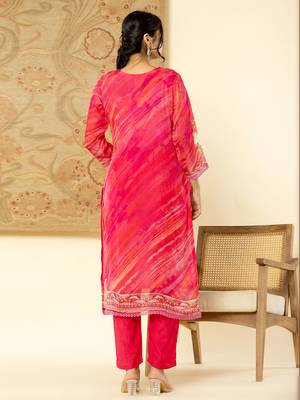  oragnza kurta dupatta set with lining and intricate handwork 3