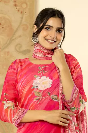  oragnza kurta dupatta set with lining and intricate handwork