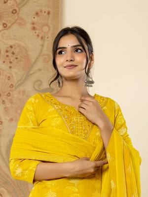  cotton mustard floral,embroidery,mirror work kurta dupatta pant set 5