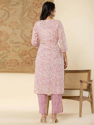  pure cotton lavender floral,embroidery kurta dupatta pant set 3