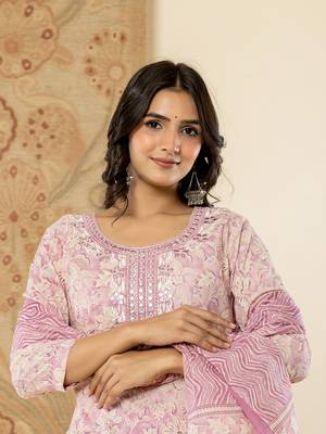  pure cotton lavender floral,embroidery kurta dupatta pant set 5