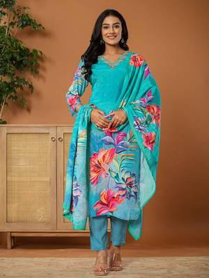 muslin blue kurta dupatta pant set 1