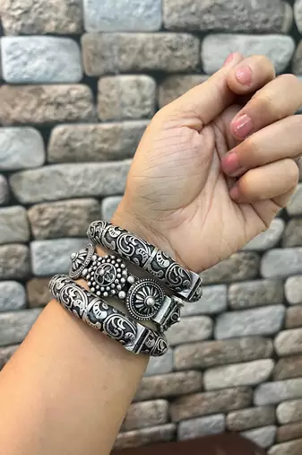 Set of 3 kada bangles set antique silver hand silver plated kada bracelet silver look openable broad bracelet