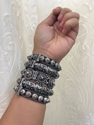 Antique silver bangles set hand silver plated kada bracelet silver look openable kada broad bracelet 2
