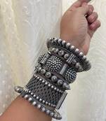 Bangle kada set handcrafted oxidized silver chura kada set perfect for bridesmaids antique vintage kada set